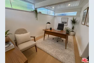 8656 Skyline Dr, Los Angeles, CA 90046 - Photo 17