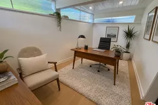 8656 Skyline Dr, Los Angeles, CA 90046 - Photo 17