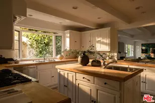 23449 Malibu Colony Rd, Malibu, CA 90265 - Photo 11