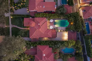 619 N Sierra Dr, Beverly Hills, CA 90210 - Photo 37