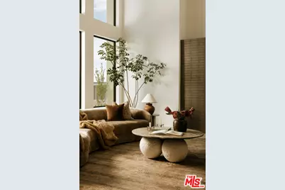 2380 Venus Dr, Los Angeles, CA 90046 - Photo 3