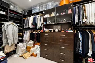 900 W Olympic Blvd, Los Angeles, CA 90015 - Photo 47