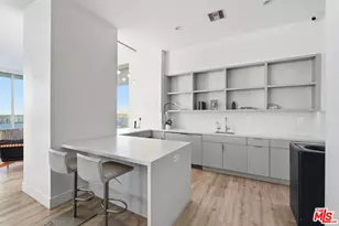 1100 Alta Loma Rd, West Hollywood, CA 90069 - Photo 43