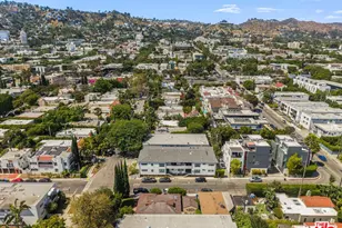 954 Havenhurst Dr, West Hollywood, CA 90046 - Photo 7