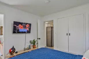 6921 Paseo Del Serra Dr, Los Angeles, CA 90068 - Photo 15
