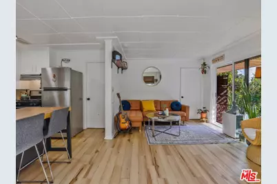 6921 Paseo Del Serra Dr, Los Angeles, CA 90068 - Photo 5
