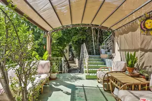 6921 Paseo Del Serra Dr, Los Angeles, CA 90068 - Photo 25