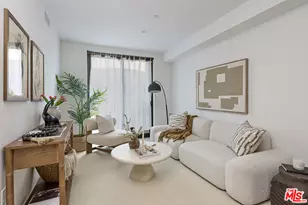 4506 Dockweiler St, Los Angeles, CA 90019 - Photo 11