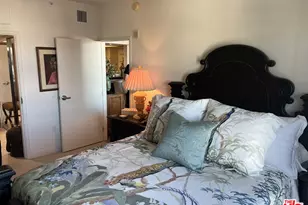 13700 Marina Pointe Dr, Marina del Rey, CA 90292 - Photo 21
