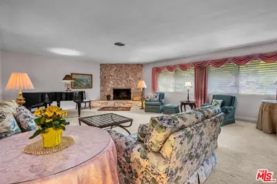 575 E Channel Rd, Los Angeles, CA 90402 - Photo 5