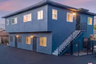 945 W 76th St, Los Angeles, CA 90044 - Photo 7