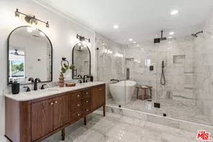 22935 Sylvan St, Woodland Hills, CA 91367 - Photo 23