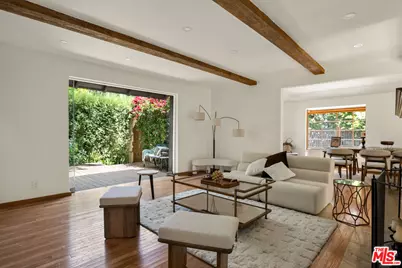 2030 Benedict Canyon Dr, Los Angeles, CA 90210 - Photo 9