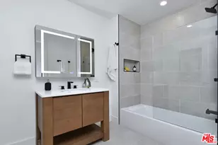 15431 Milbank St, Encino, CA 91436 - Photo 29