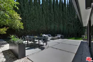 15431 Milbank St, Encino, CA 91436 - Photo 35