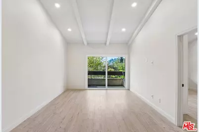 2700 Cahuenga Blvd #E 4313, Los Angeles, CA 90068 - Photo 3