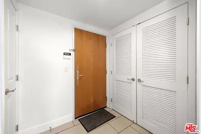 1409 Armacost Ave #Ph2, Los Angeles, CA 90025 - Photo 3