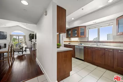 1409 Armacost Ave #Ph2, Los Angeles, CA 90025 - Photo 13