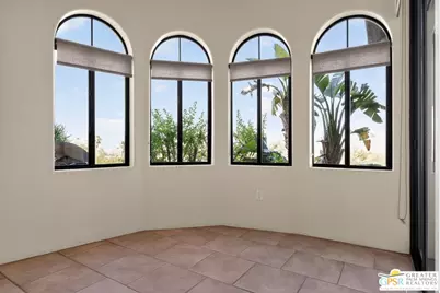 2300 N Vista Dr, Palm Springs, CA 92262 - Photo 35