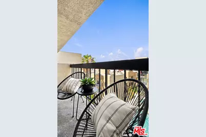 7320 Hawthorn Ave #425, Los Angeles, CA 90046 - Photo 23