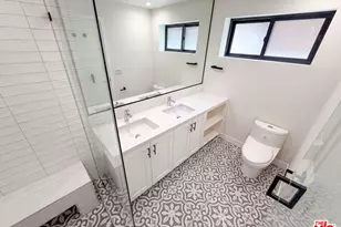 8723 Lookout Mountain Ave, Los Angeles, CA 90046 - Photo 19