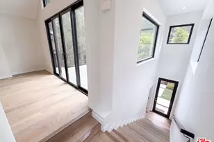 8723 Lookout Mountain Ave, Los Angeles, CA 90046 - Photo 9