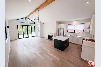 8723 Lookout Mountain Ave, Los Angeles, CA 90046 - Photo 3