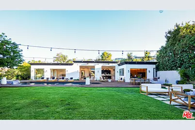 16341 Sloan Dr, Los Angeles, CA 90049 - Photo 27