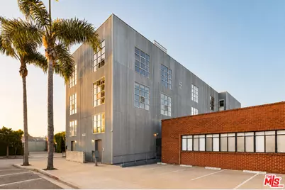 1643 12th St #2, Santa Monica, CA 90404 - Photo 1