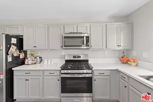 45064 E 18th St, Lancaster, CA 93535 - Photo 9