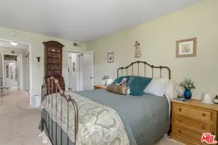 906 N Doheny Dr, West Hollywood, CA 90069 - Photo 17