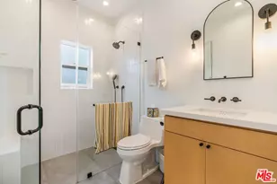 416 Brooks Ave, Venice, CA 90291 - Photo 3