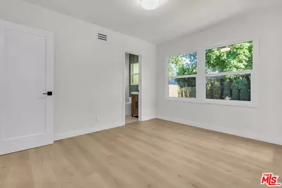 14930 Leadwell St, Los Angeles, CA 91405 - Photo 23