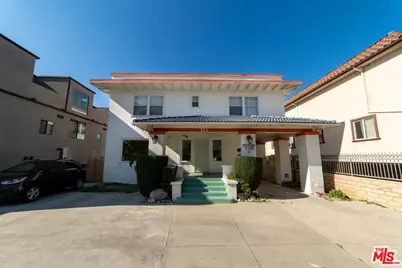 523 S Wilton Pl, Los Angeles, CA 90020 - Photo 3
