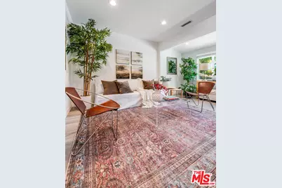 15237 Otsego St, Los Angeles, CA 91403 - Photo 9