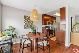 2002 4th St, Santa Monica, CA 90405 - Photo 1