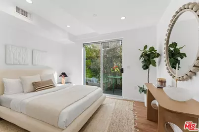 1244 14th St #E, Santa Monica, CA 90404 - Photo 11