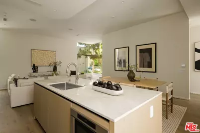1125 Sanborn Ave, Los Angeles, CA 90029 - Photo 9