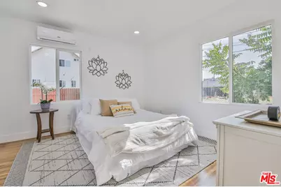 4328 Brighton Ave, Los Angeles, CA 90062 - Photo 17