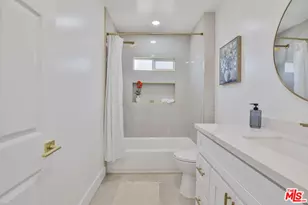 4328 Brighton Ave, Los Angeles, CA 90062 - Photo 15