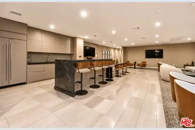 728 N Sweetzer Ave #112, West Hollywood, CA 90069 - Photo 31