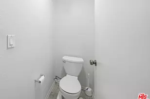 2559 Plaza del Amo, Torrance, CA 90503 - Photo 11