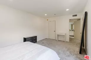 1731 Barry Ave, Los Angeles, CA 90025 - Photo 17