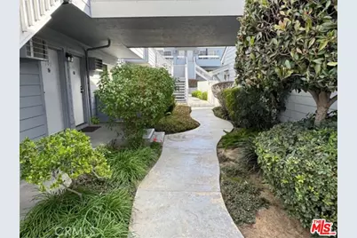 20930 Parthenia St #207, Los Angeles, CA 91304 - Photo 9