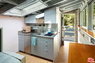 2383 Loma Vista Pl, Los Angeles, CA 90039 - Photo 37