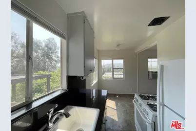 2986 Waverly Dr #4, Los Angeles, CA 90039 - Photo 3