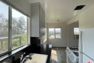 2986 Waverly Dr, Los Angeles, CA 90039 - Photo 3