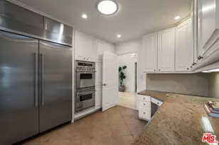 9023 Alto Cedro Dr, Beverly Hills, CA 90210 - Photo 25