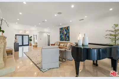 9023 Alto Cedro Dr, Beverly Hills, CA 90210 - Photo 15