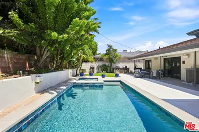 6511 Wooster Ave, Ladera Heights, CA 90056 - Photo 45